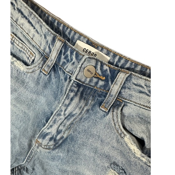 Ceros High Waisted Distressed Straight Leg Jeans Light Wash - Picture 2 of 5